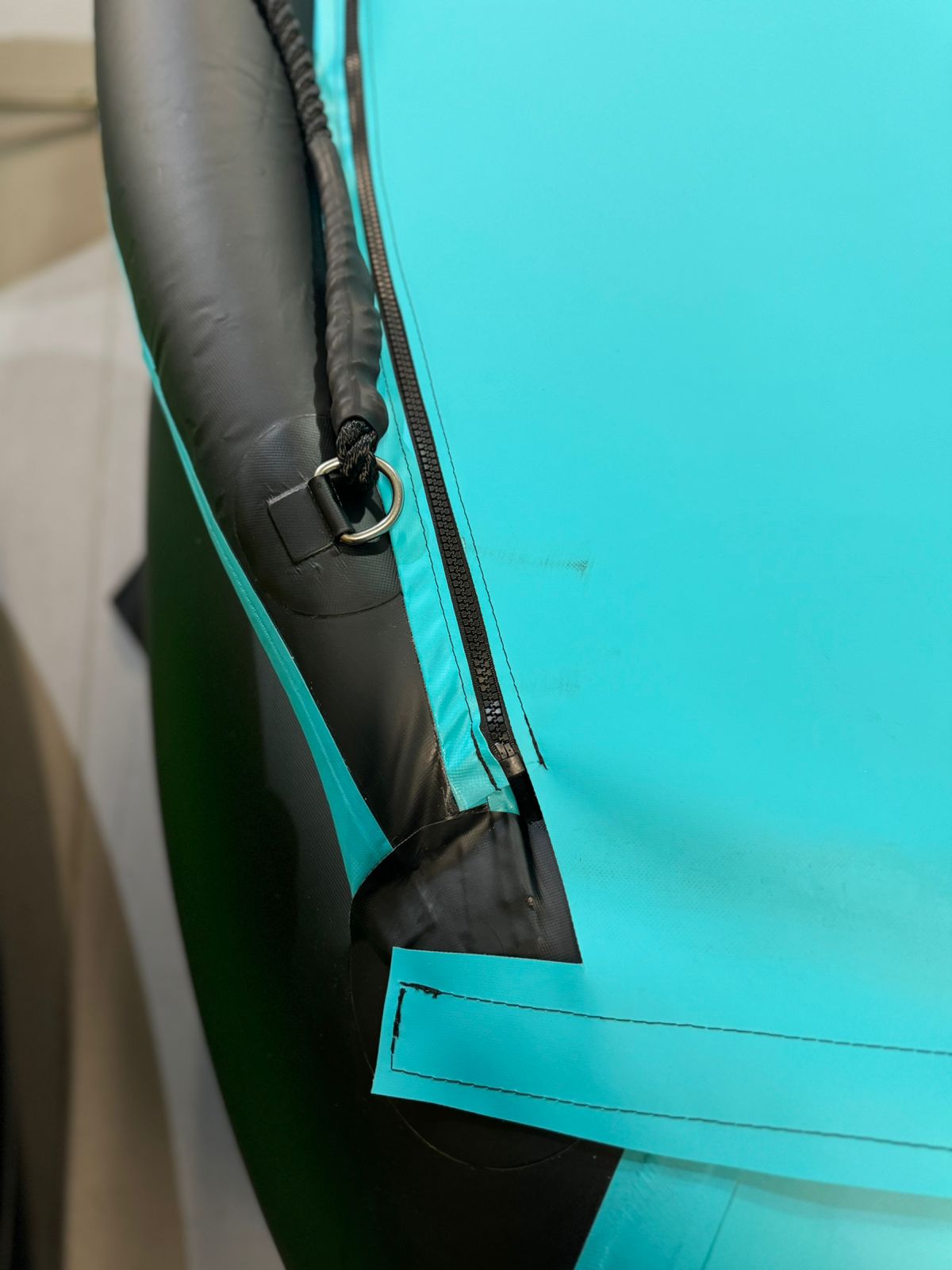 Лодка Gladiator E 420 X